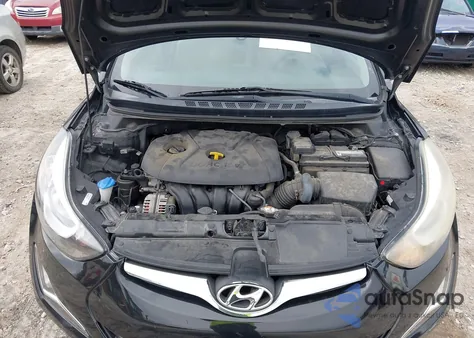 2016 Hyundai Elantra Se z USA, uszkodzony, nr VIN 5NPDH4AE3GH755703